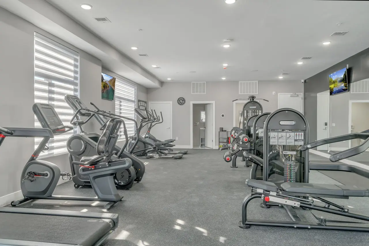 Fitness room with cardio machines
